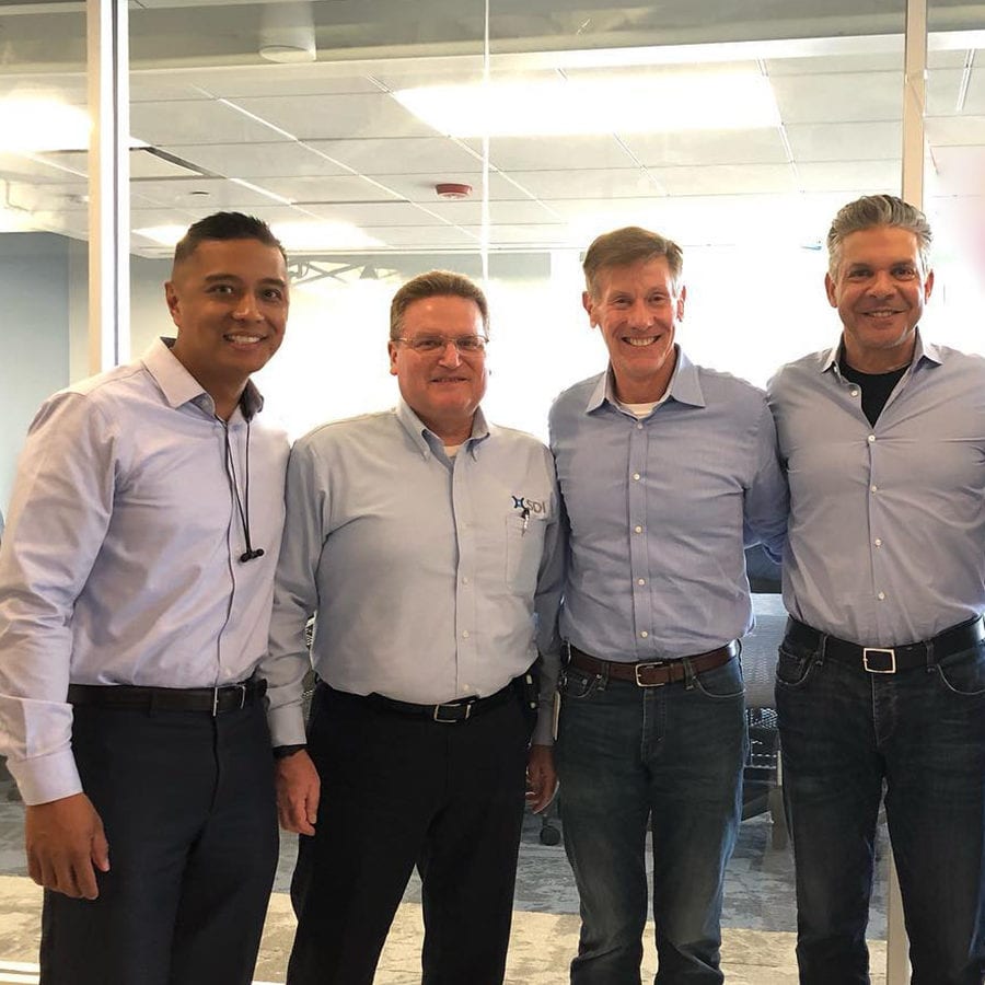 it-consulting-team-image